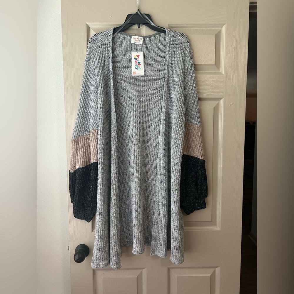 Fantastic Fawn Gray, Black, and Tan Cardigan